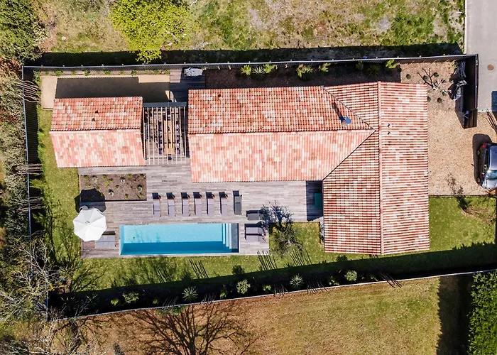 Agapi - 10 Personnes, Piscine Chauffee, Petanque - Cap Ferret *